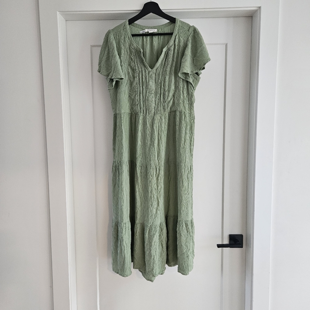 Beachlunchlounge Sage Green Maxi Dress 100% Rayon Size XL Flowy Vacation